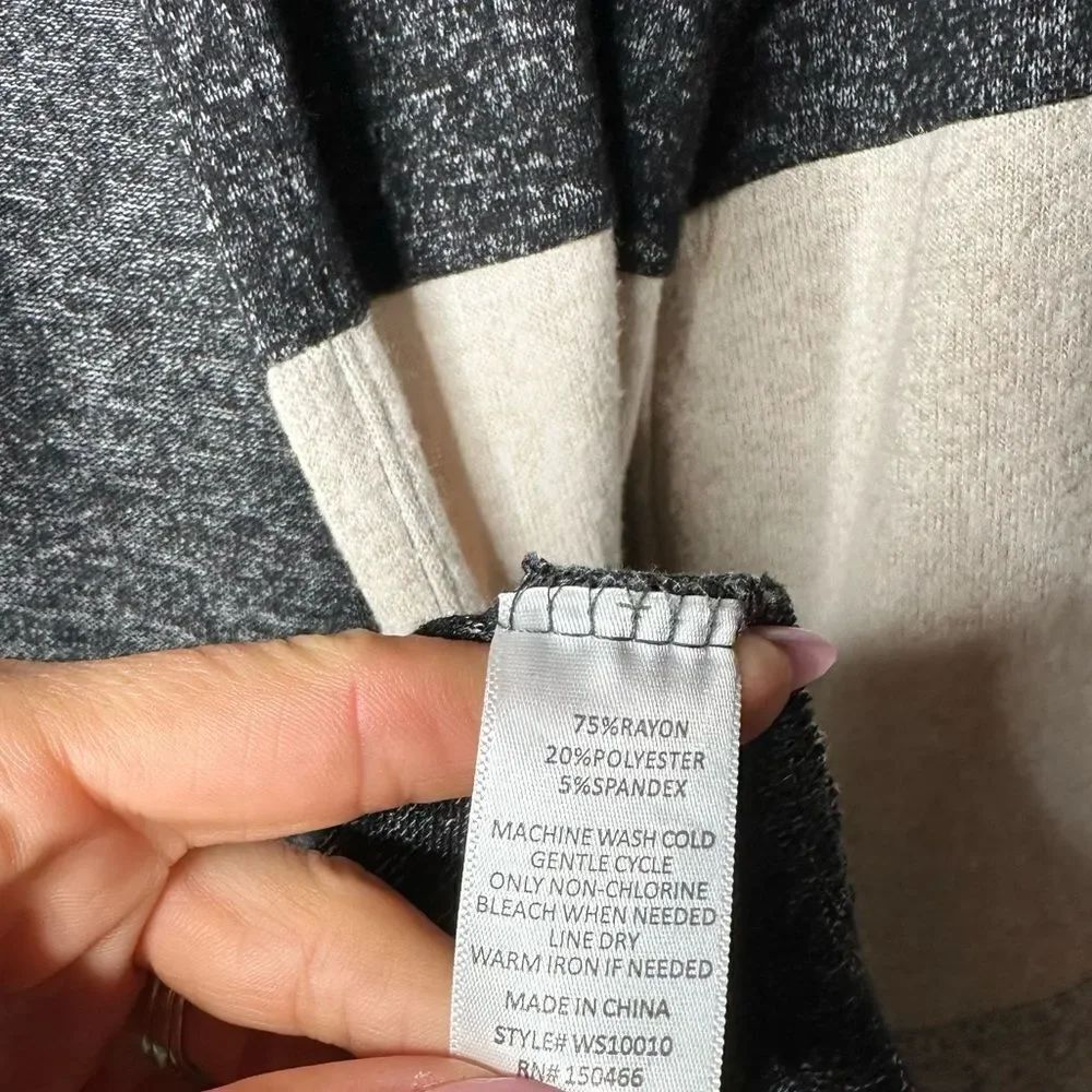 Grey Color-block Striped Open-front Sweater Small - Picture 4 of 4